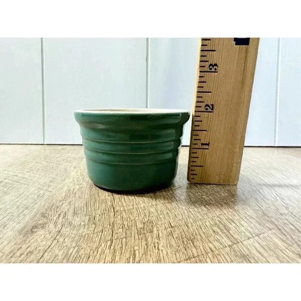 Le Creuset France Dark Green Small Stoneware Ramekin Crème Brûlée Ribbed 01.04